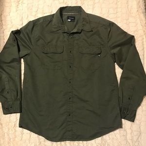 Men’s marmot button up shirt